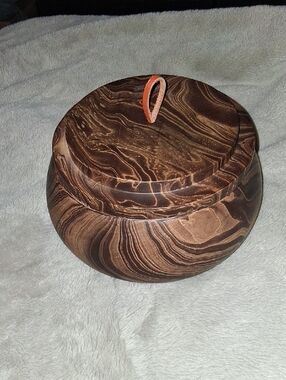 Round Swirled Wooden Trinket Box with Lid - Brown